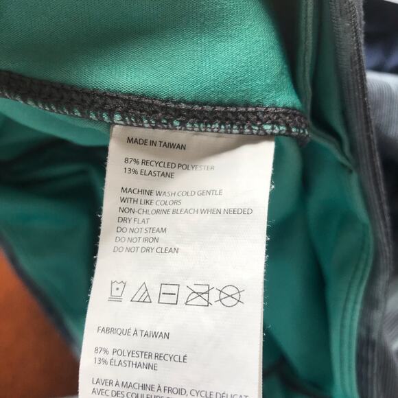 Prana Green Striped Yoga Cropped Leggings Women’s Size XL Style # W41180320 - Picture 8 of 9